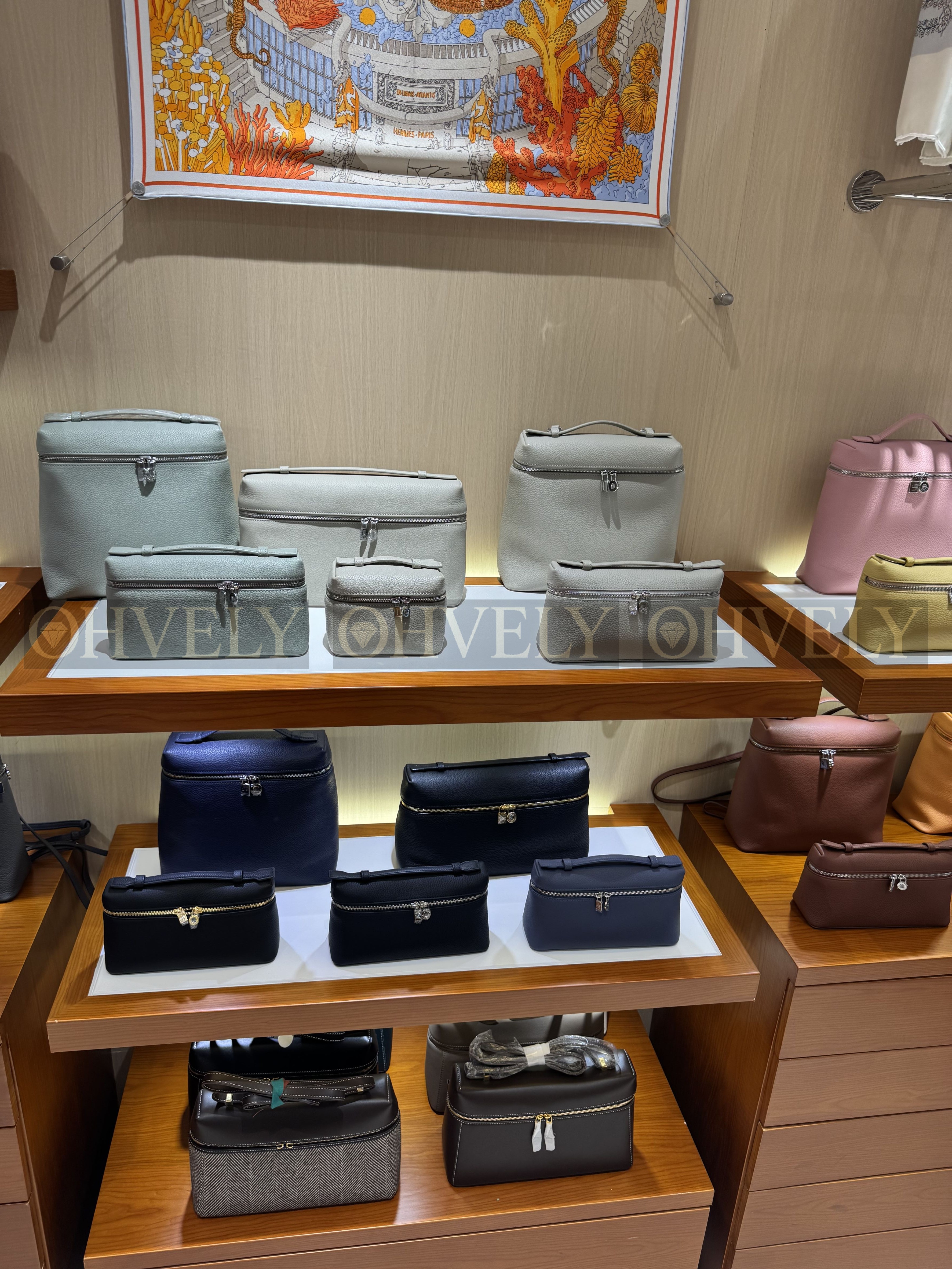 LoroPiana 가방 모음 상품 썸네일
