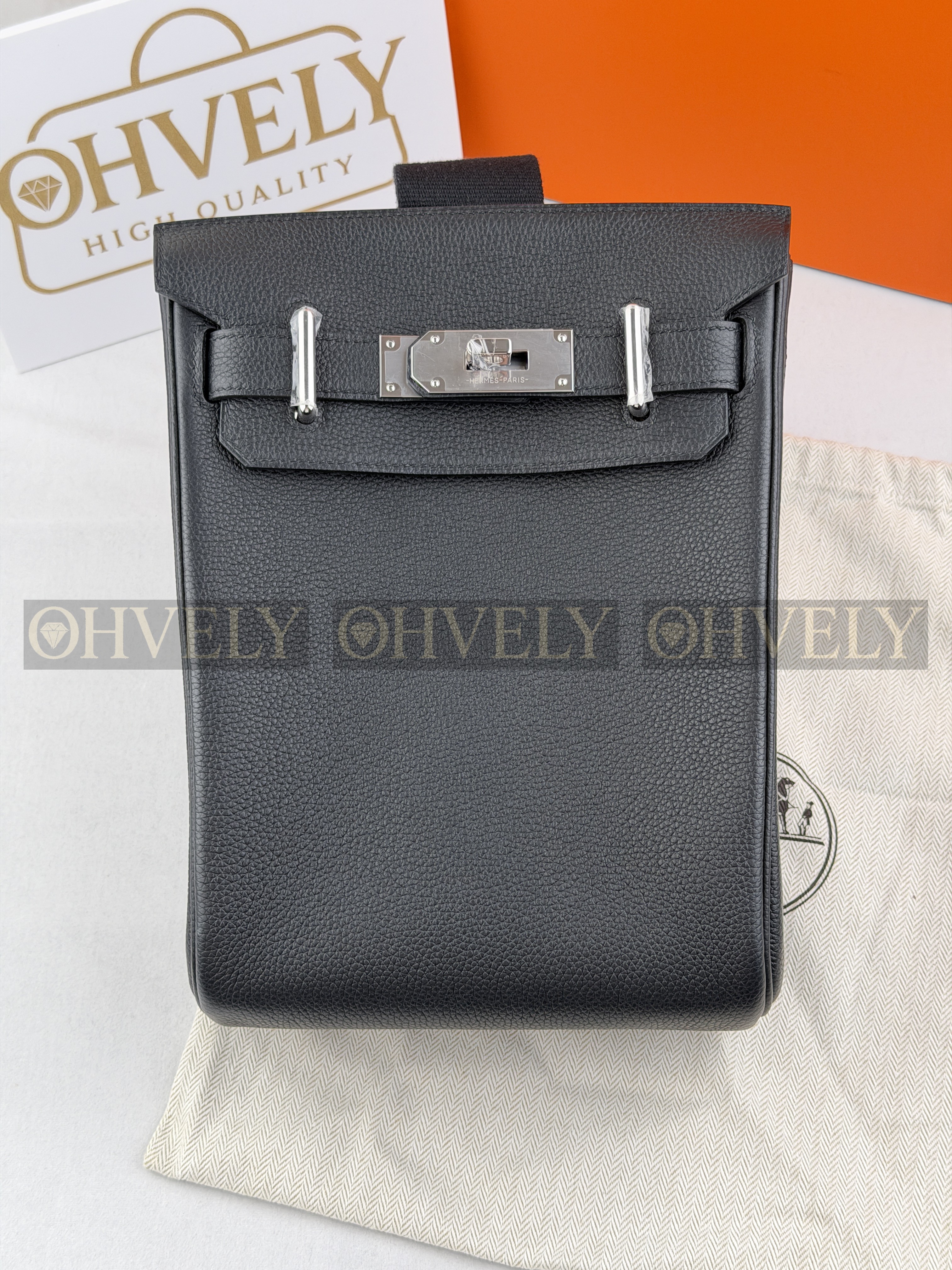 Hermès Hac a Dos PM 블랙 은장 (매장가 2350만) 상품 썸네일