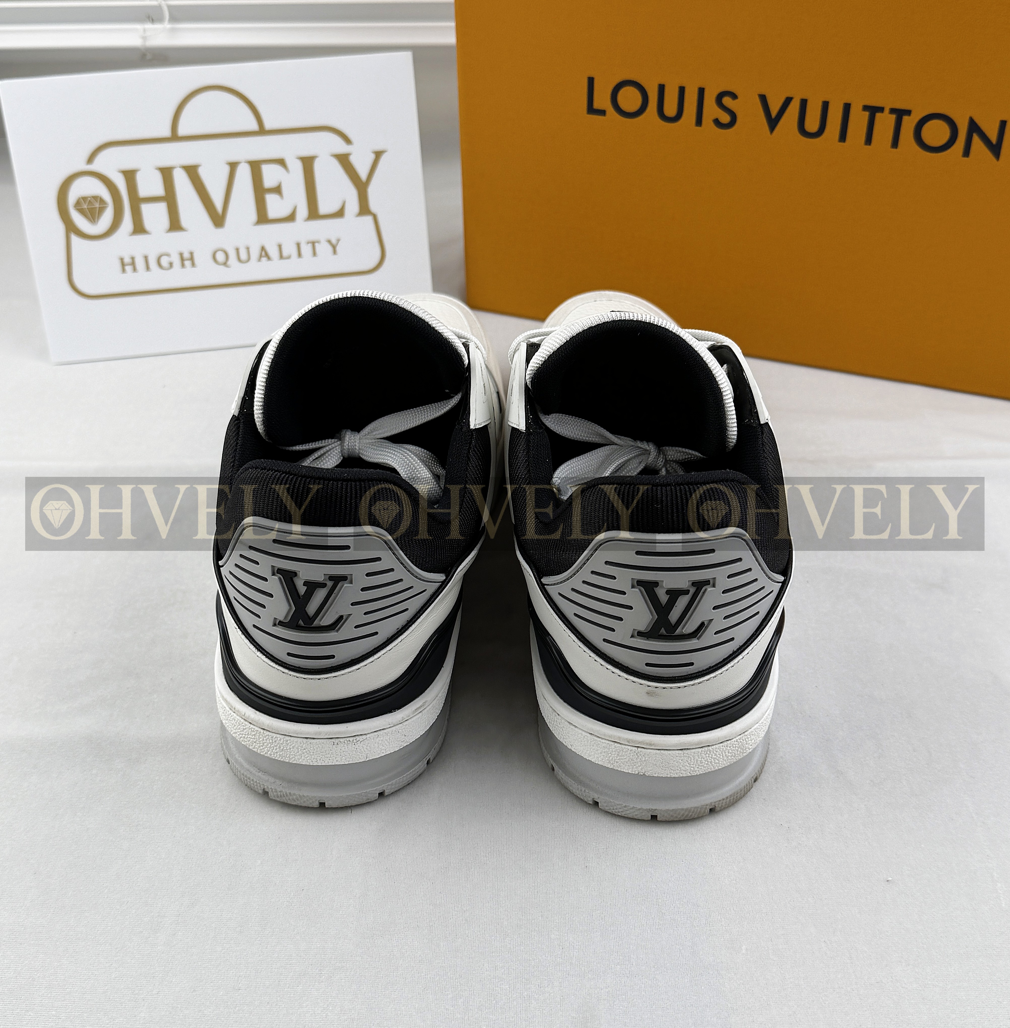 LV 25FW 트레이너 스니커즈 블랙 (남성) 상품 썸네일