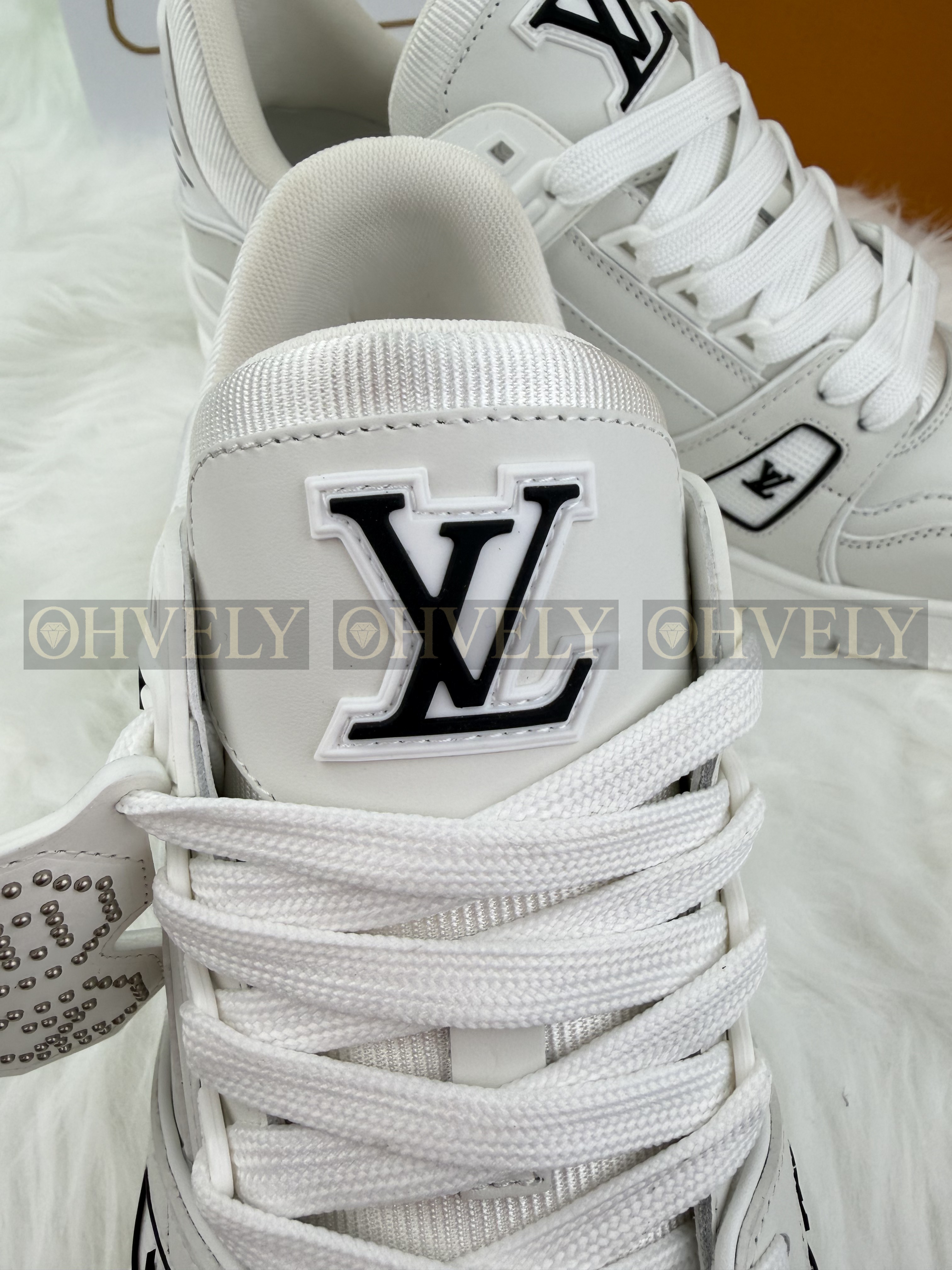 LV 25FW 트레이너 스니커즈 (남성) 상품 썸네일