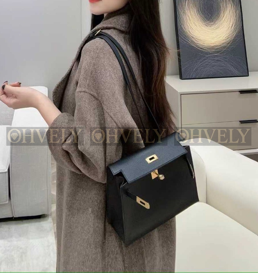 Hermès Kelly Dance 블랙/금장 (시중가3000만) 상품 썸네일
