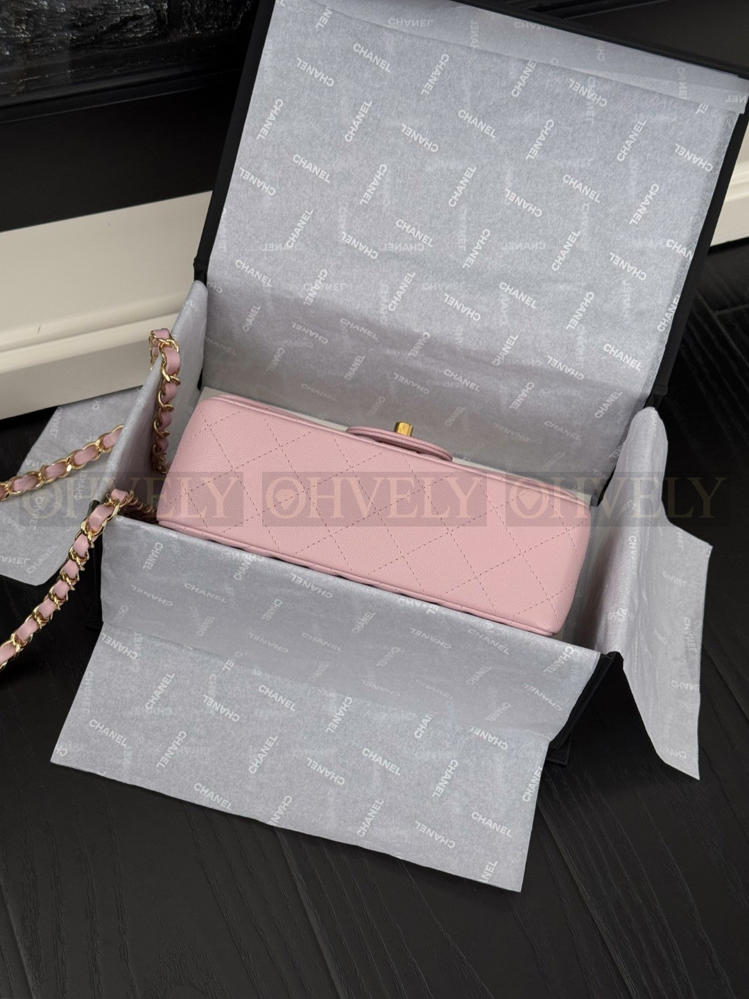 Chanel(샤넬) 핑크 캐비어 클래식 미듐 상품 썸네일