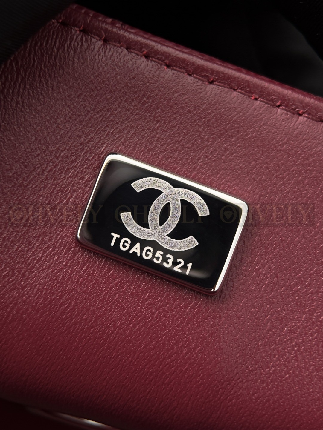 샤넬 클래식 스몰 플랩백 그레인드 카프스킨 와인컬러 상품 썸네일