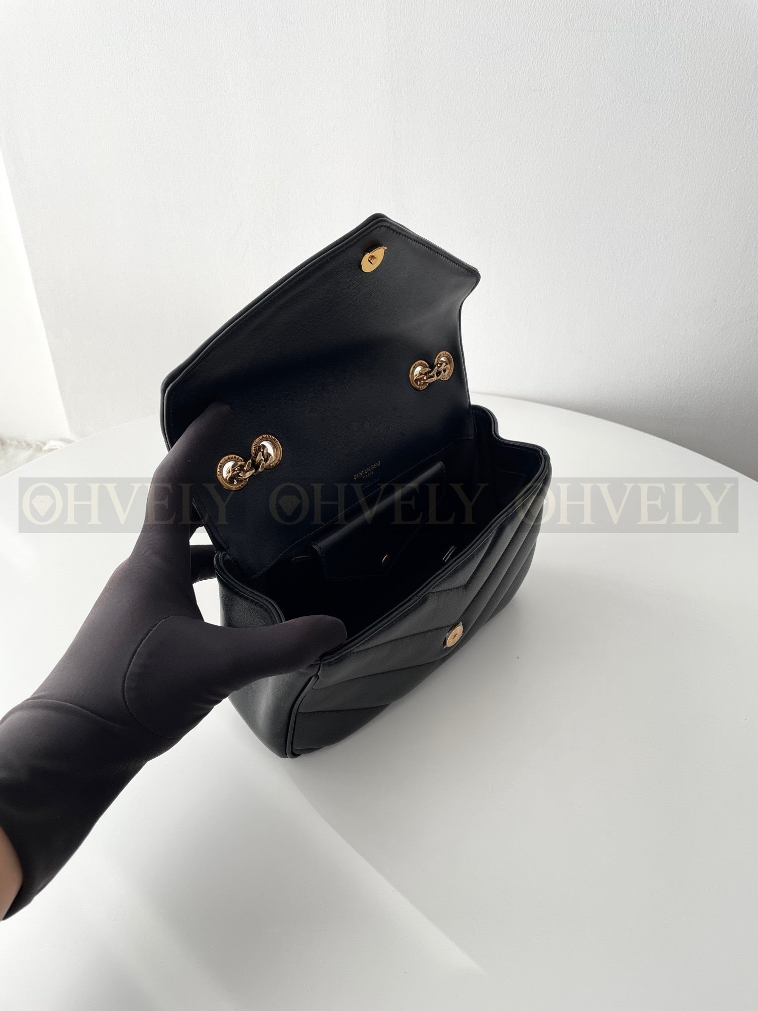 생로랑 루루 마틀라세 램스킨 스몰 상품 썸네일