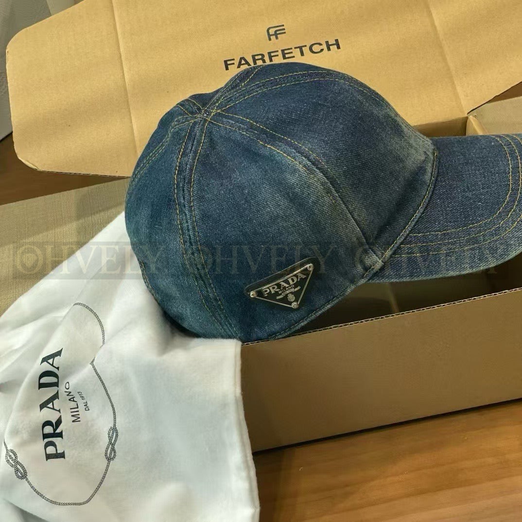 프라다 볼캡 상품 썸네일