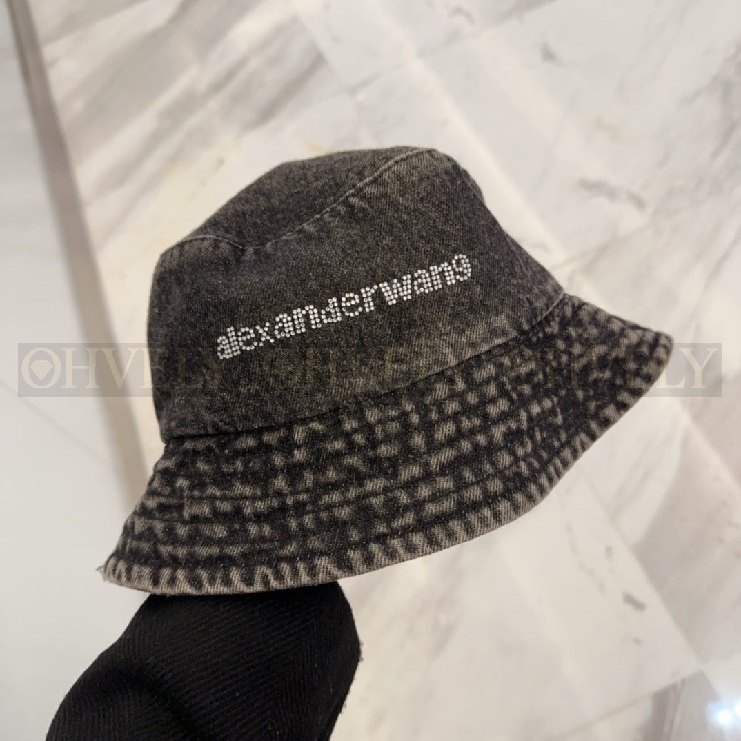 알렉산더 왕 버킷햇 상품 썸네일