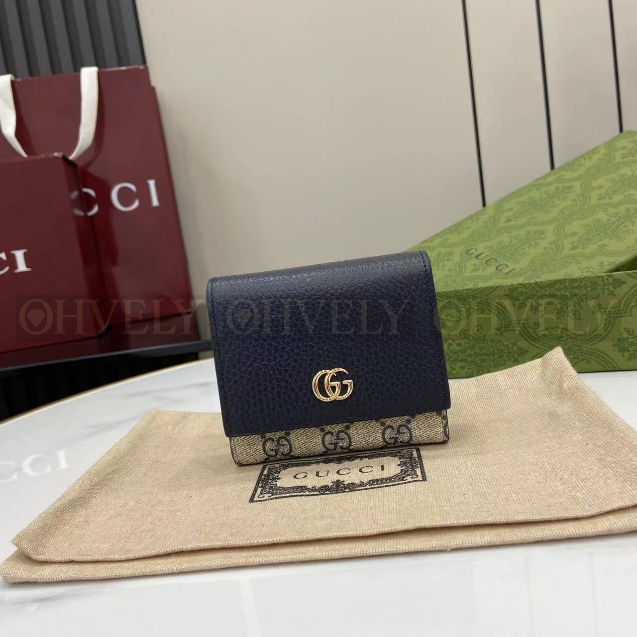 구찌 GG 마몬트 레더 지갑 상품 썸네일