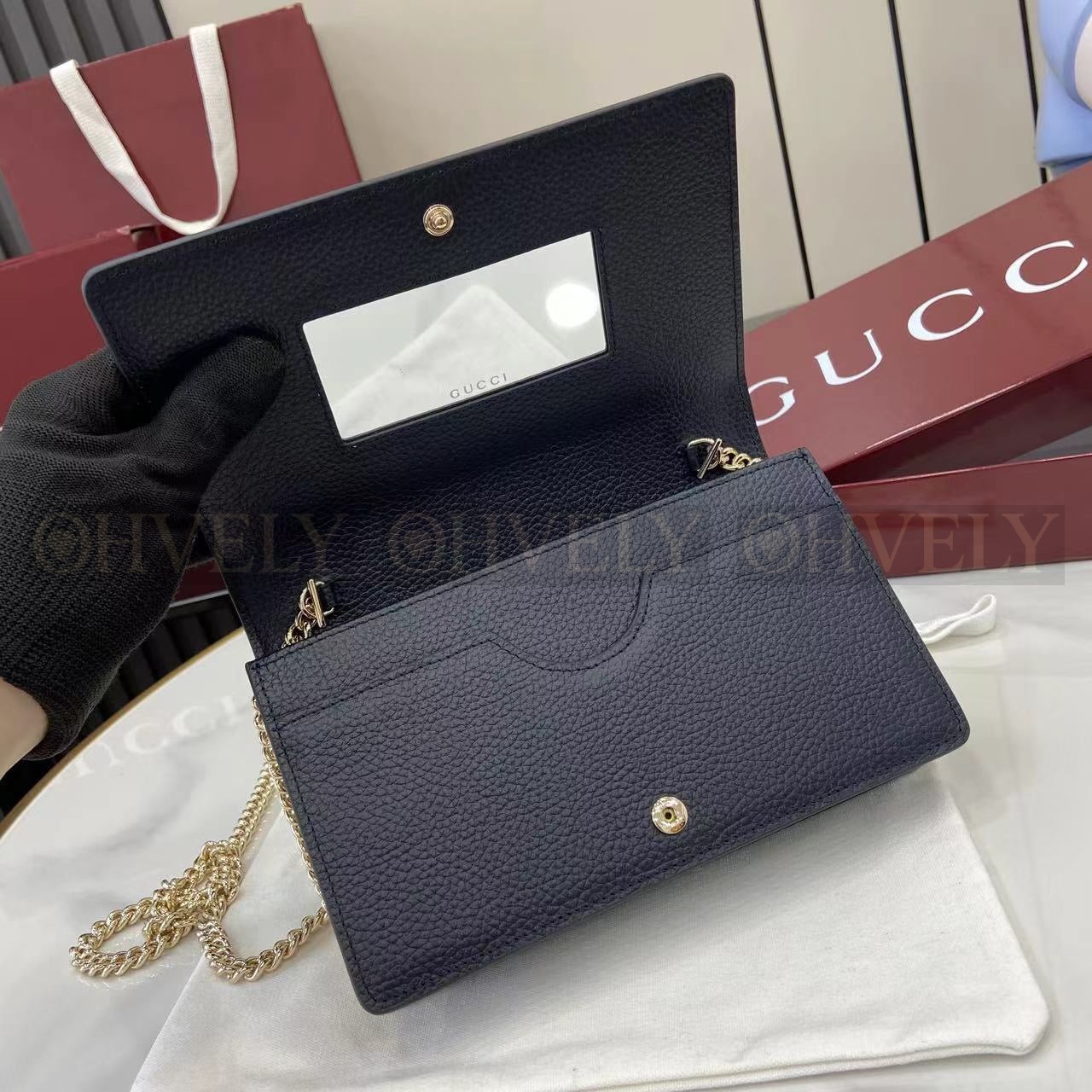 구찌 GG 마몬트 미니 가죽 체인백 상품 썸네일