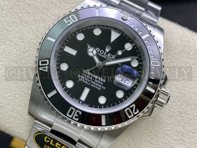 롤렉스 신형 서브마리너 데이트 검판 41mm 상품 썸네일