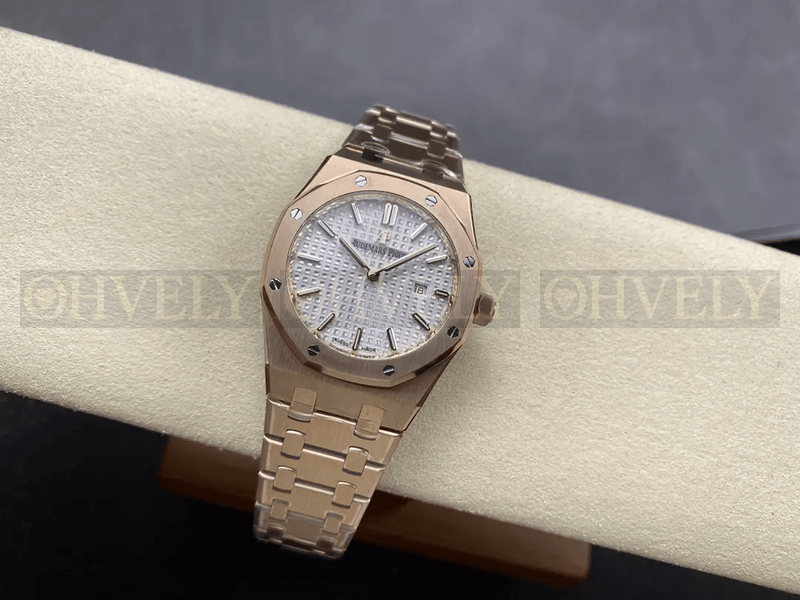 오데마피게 로얄오크 67651 흰판 로즈골드 금통 (33mm,쿼츠)