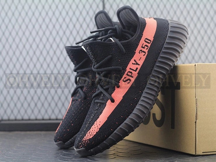 YEEZY 350 V2 레드 상품 썸네일