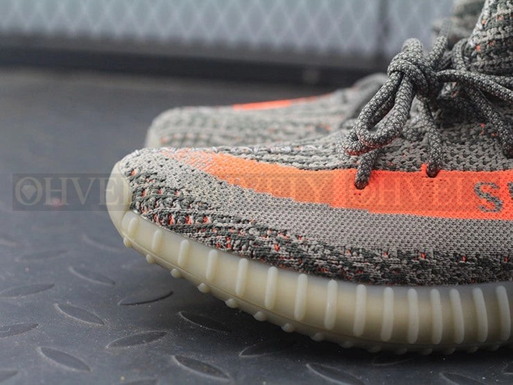 YEEZY 350 V2 벨루가 솔라레드 리플렉티브 상품 썸네일