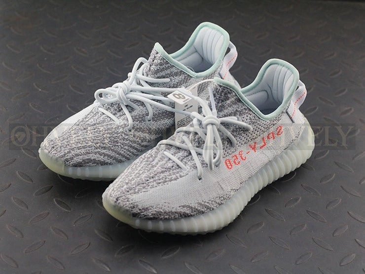 YEEZY 350 V2 블루 틴트 상품 썸네일