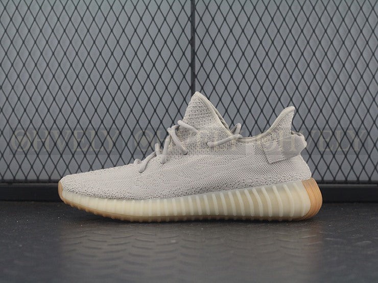YEEZY 350 V2 세서미 상품 썸네일