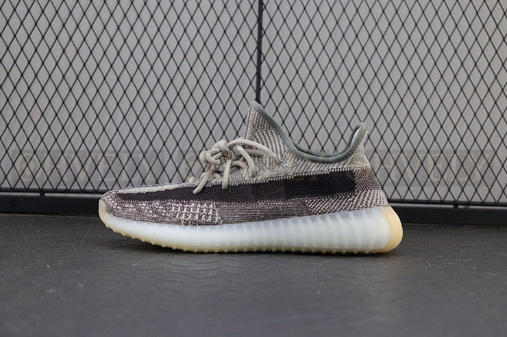 YEEZY 350 V2 시온 상품 썸네일