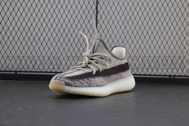 YEEZY 350 V2 시온 상품 썸네일