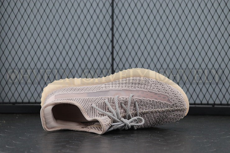 YEEZY 350 V2 신스 리플렉티브 상품 썸네일