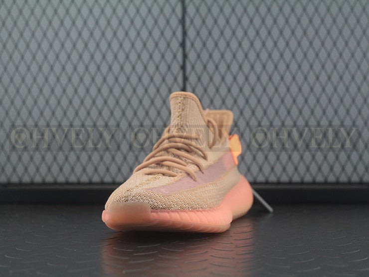 YEEZY 350 V2 클레이 상품 썸네일