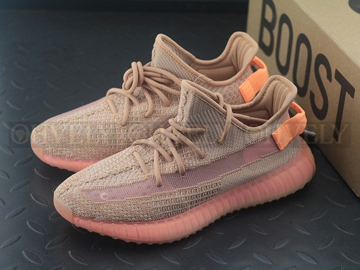 YEEZY 350 V2 클레이 상품 썸네일