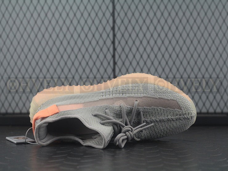 YEEZY 350 V2 트루폼 상품 썸네일