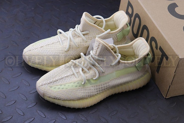 YEEZY 350 V2 플랙스 상품 썸네일