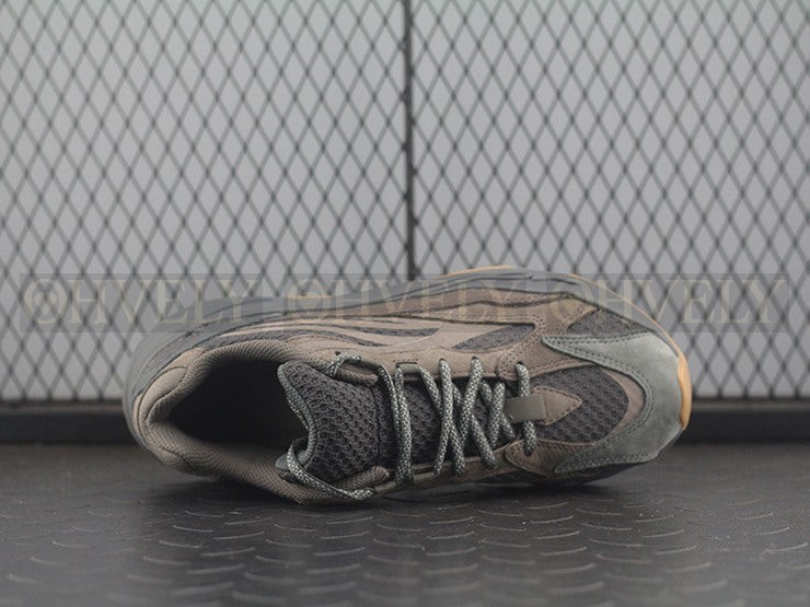 YEEZY 700 지오드 상품 썸네일