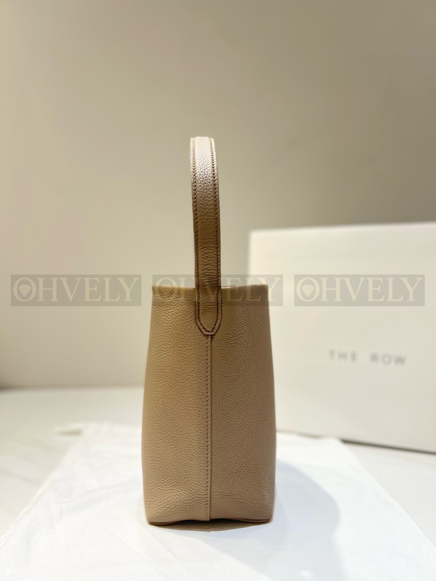 더로우 파크백 스몰 상품 썸네일