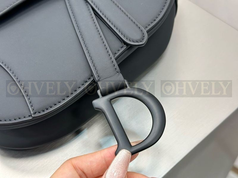 디올 블랙 매트 새들백 상품 썸네일