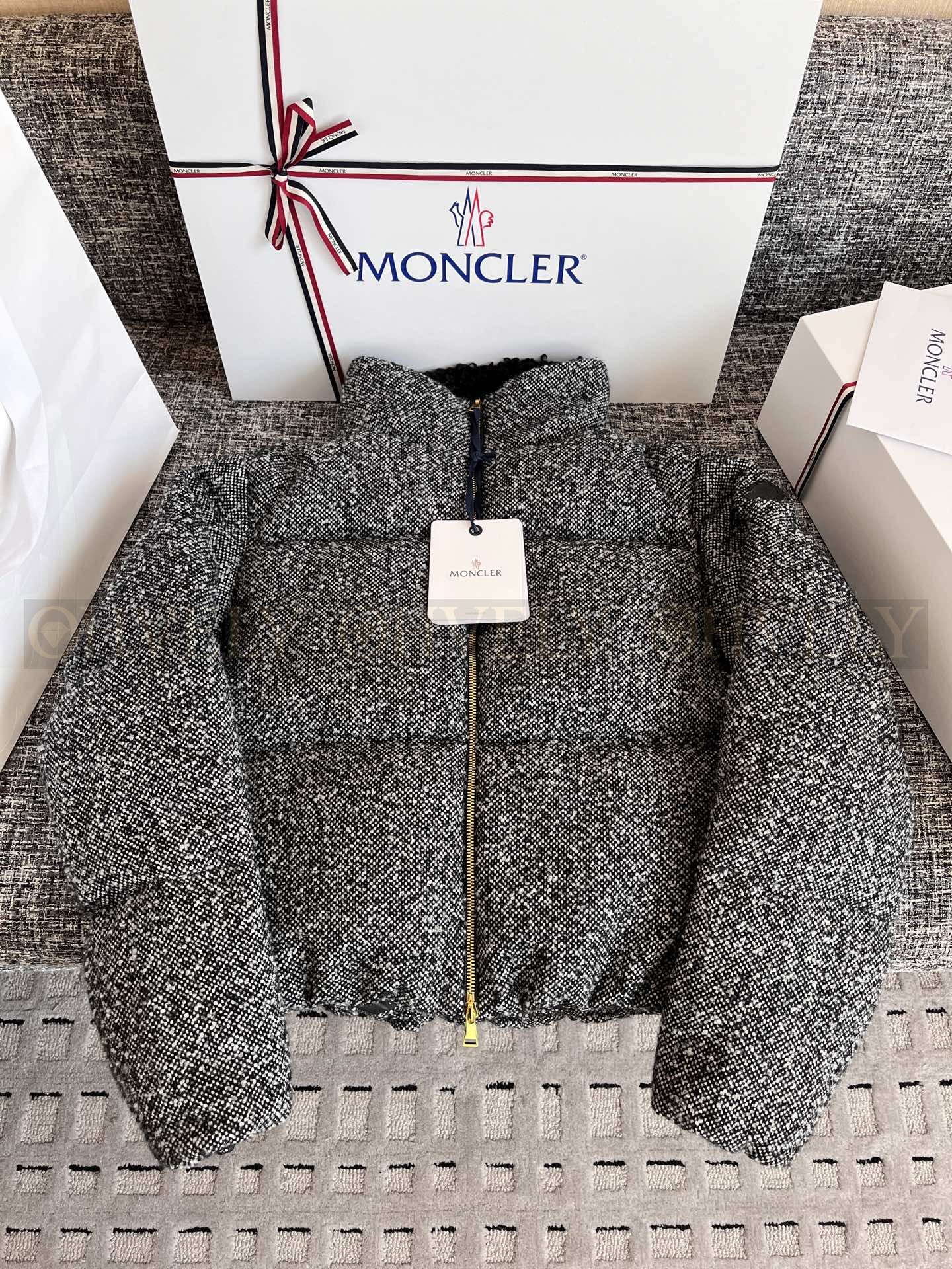 【 ZP 】Moncler 2025 패딩 (매장가 360만원) 상품 썸네일