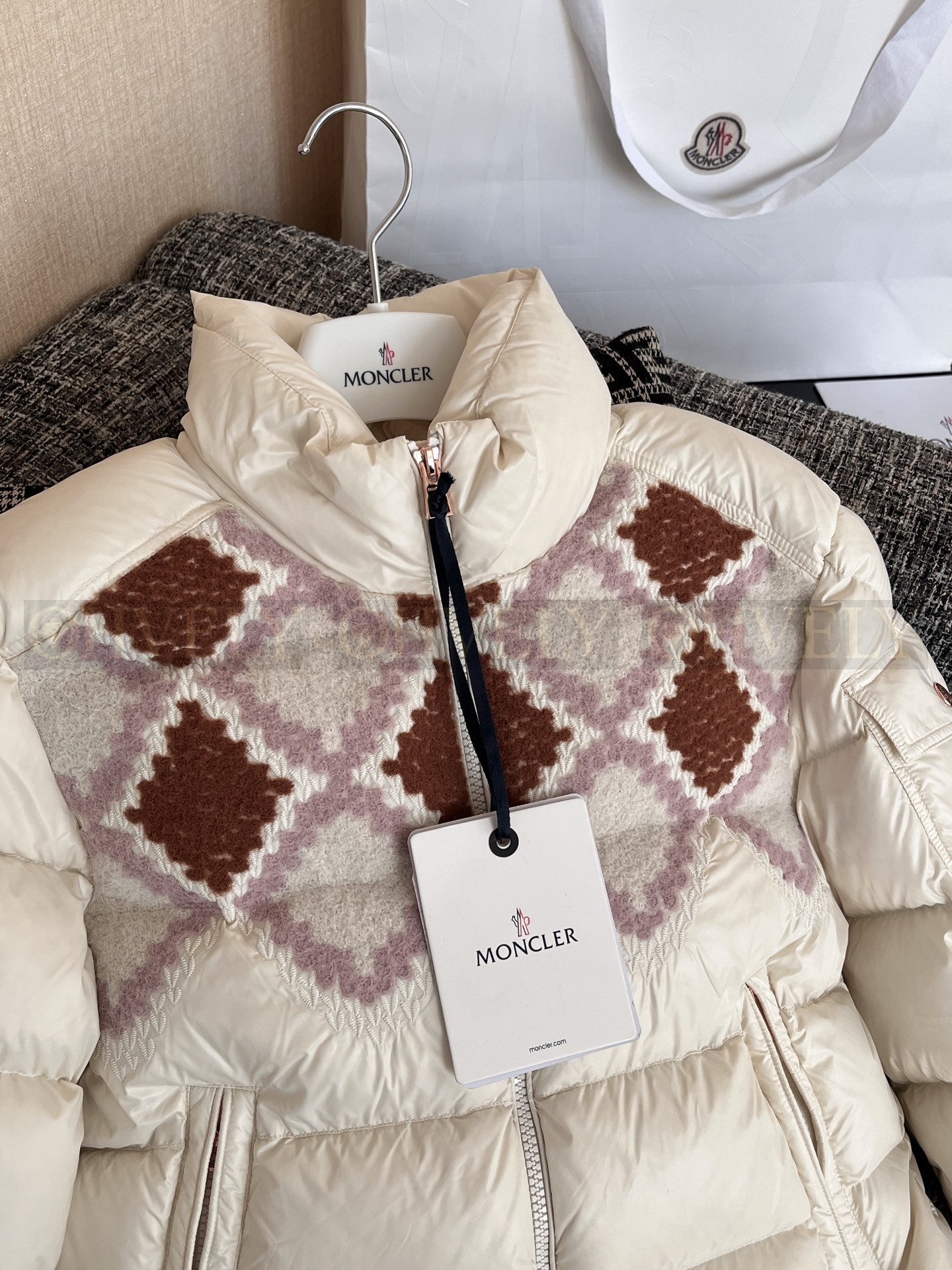【 ZP 】Moncler 2025 패딩 (매장가 370만원) 상품 썸네일