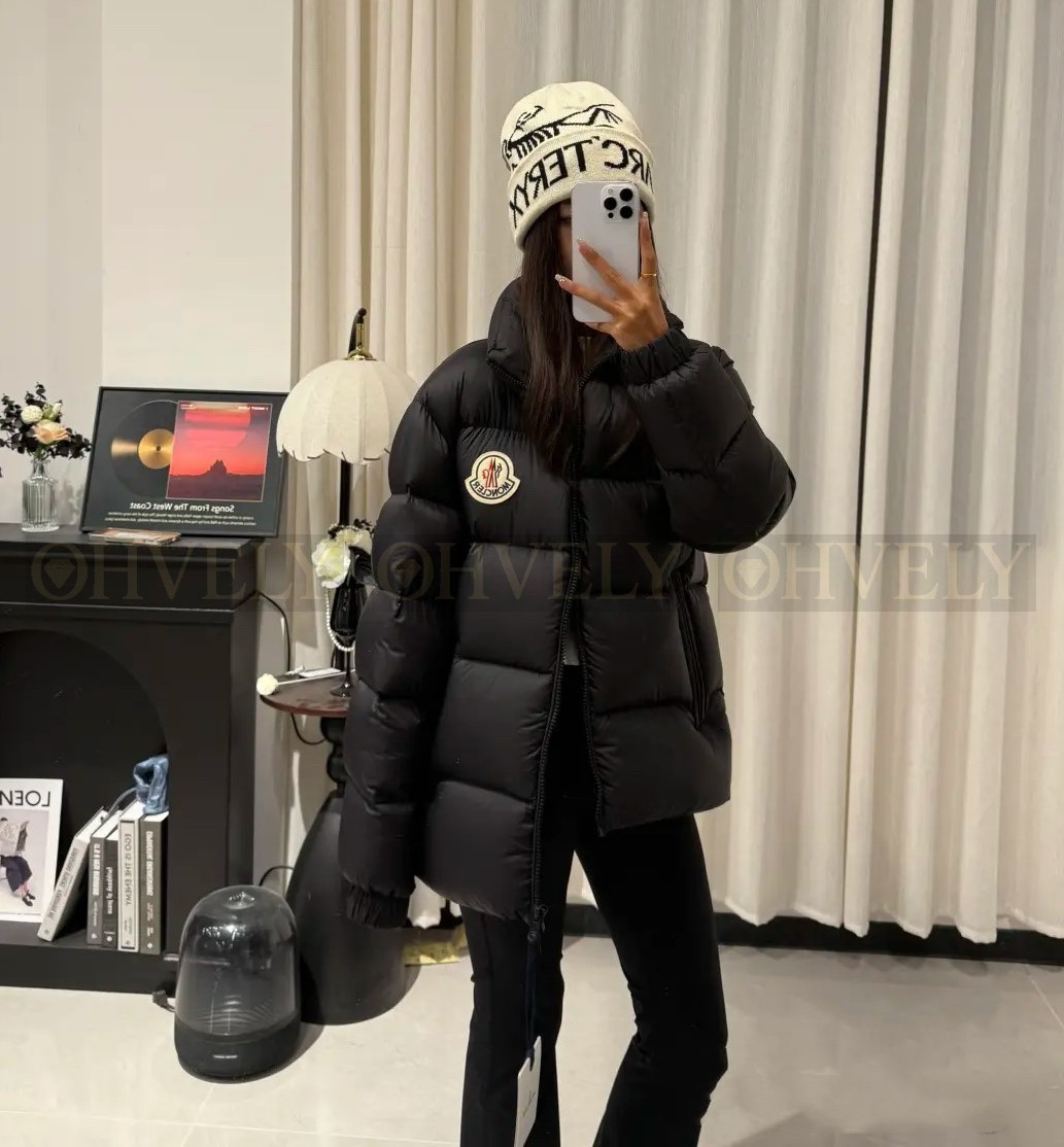 【 ZP 】Moncler 2025 패딩 (매장가 222만원) 상품 썸네일