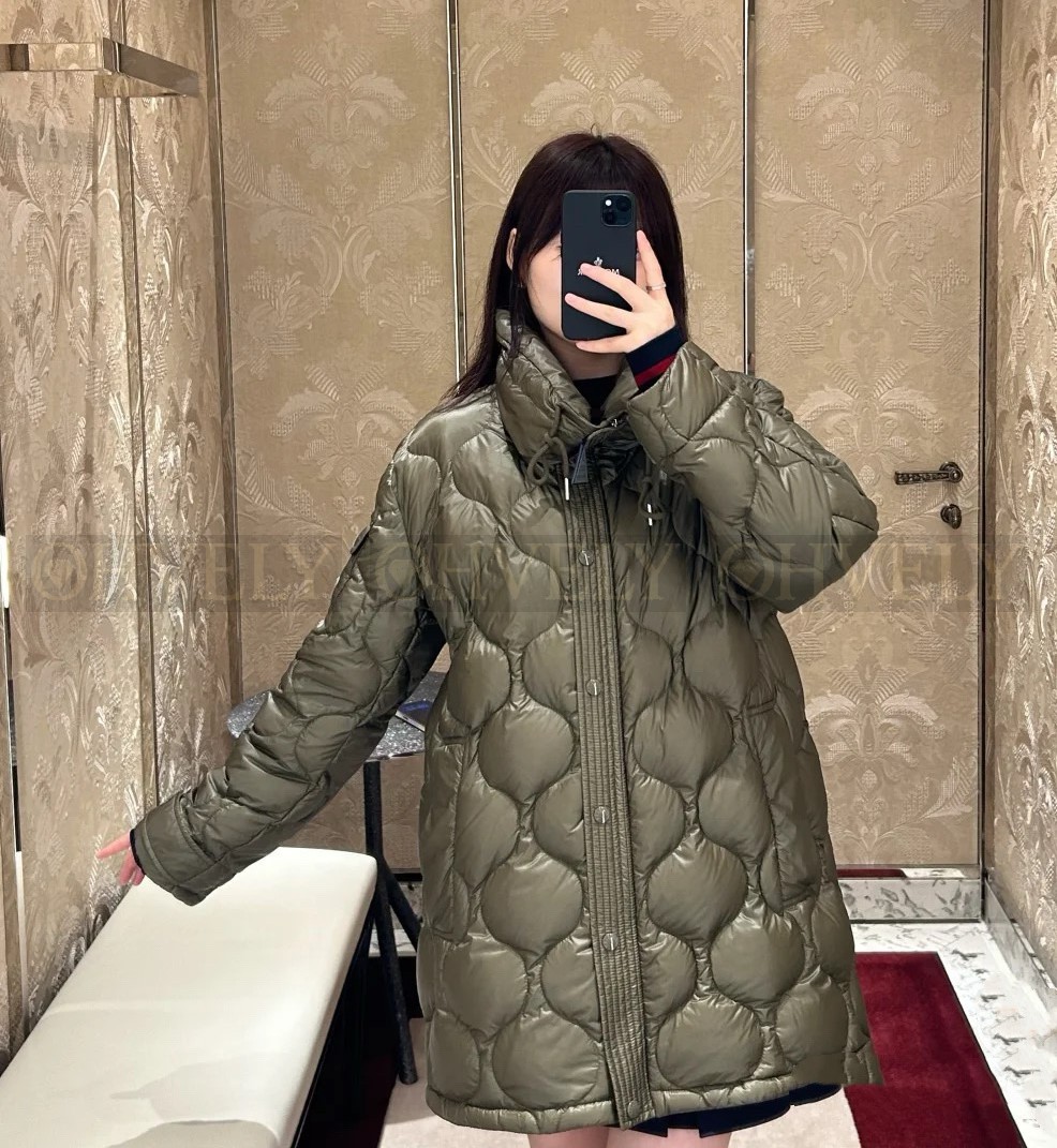 【 ZP 】Moncler 2025 미디 패딩 (매장가 406만원) 상품 썸네일