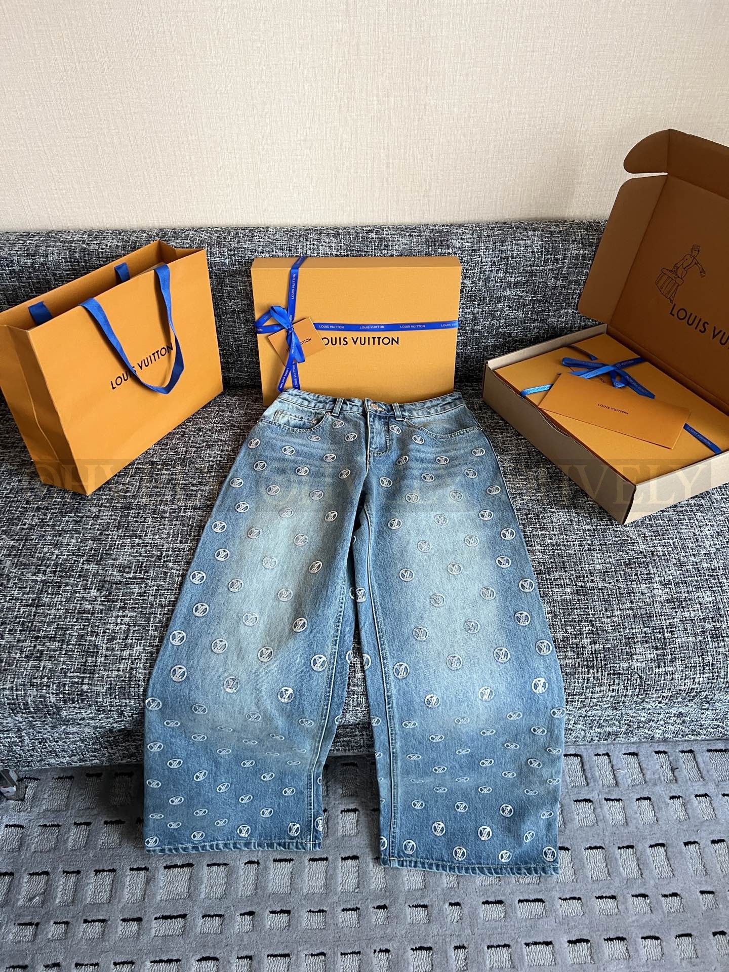 【 ZP 】Louis Vuitton 데님팬츠 (매장가 546만원) 상품 썸네일