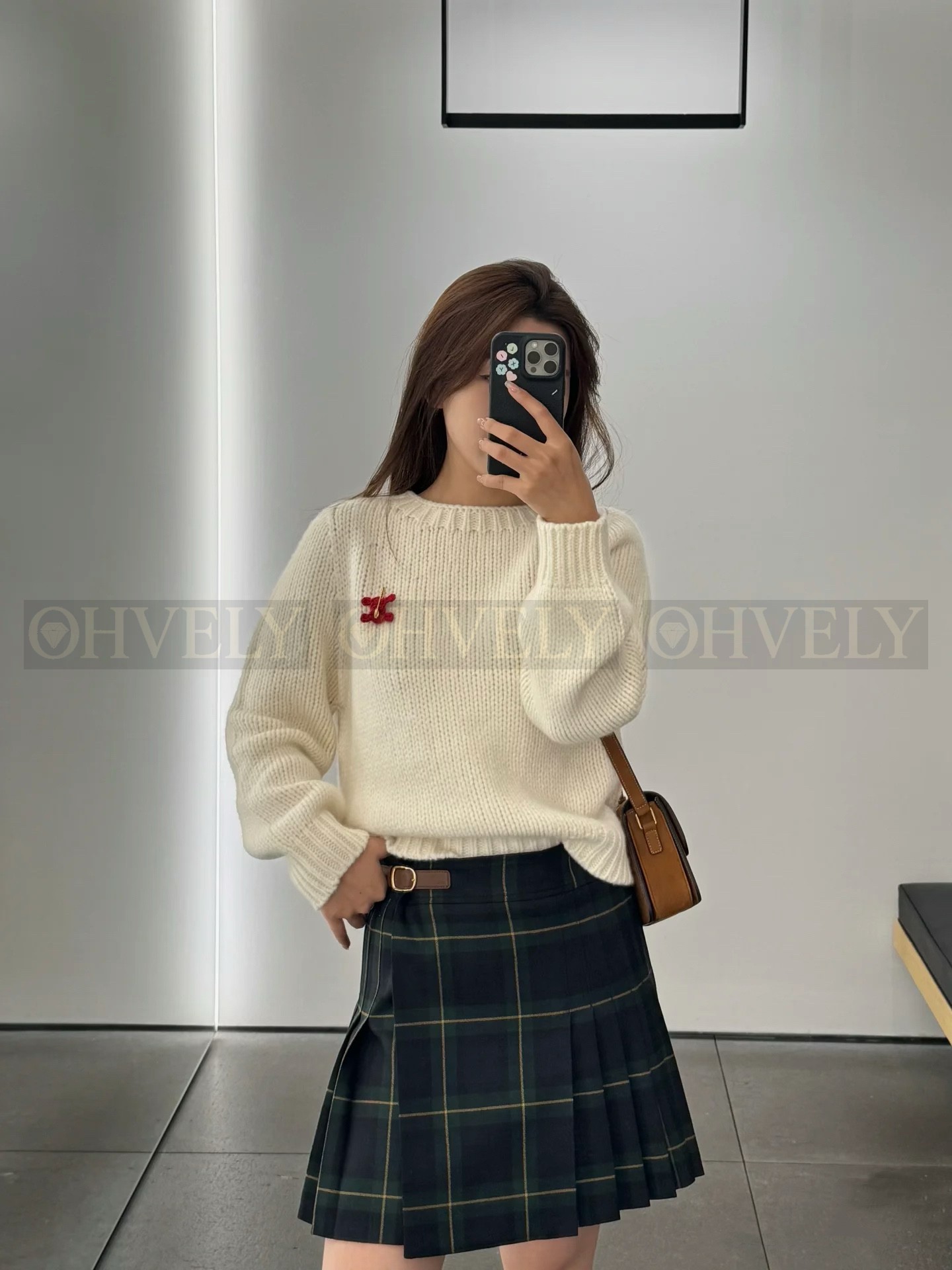 【 ZP 】Celine 2025 니트 스웨터 (매장가 360만원) 상품 썸네일