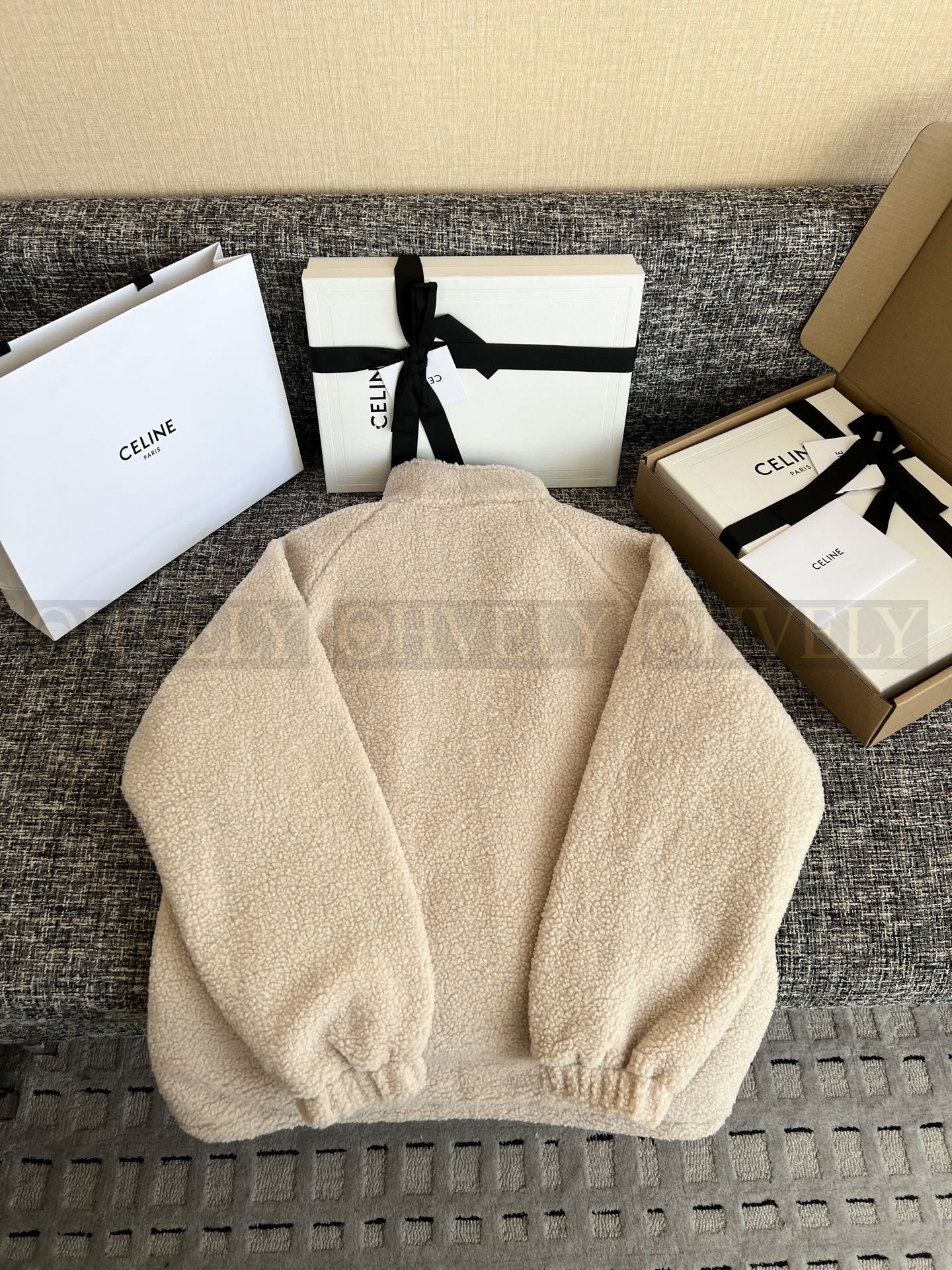 【 ZP 】Celine 2025 후리스 자켓 (매장가 350만원) 상품 썸네일