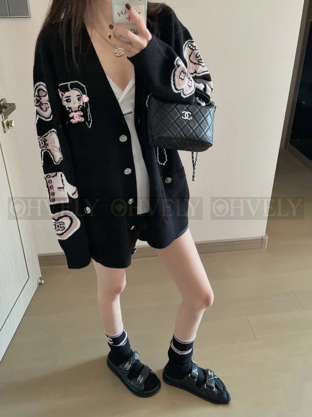 【 ZP 】CHANEL 2025 F/W 니트 가디건 (매장가 798만원) 상품 썸네일