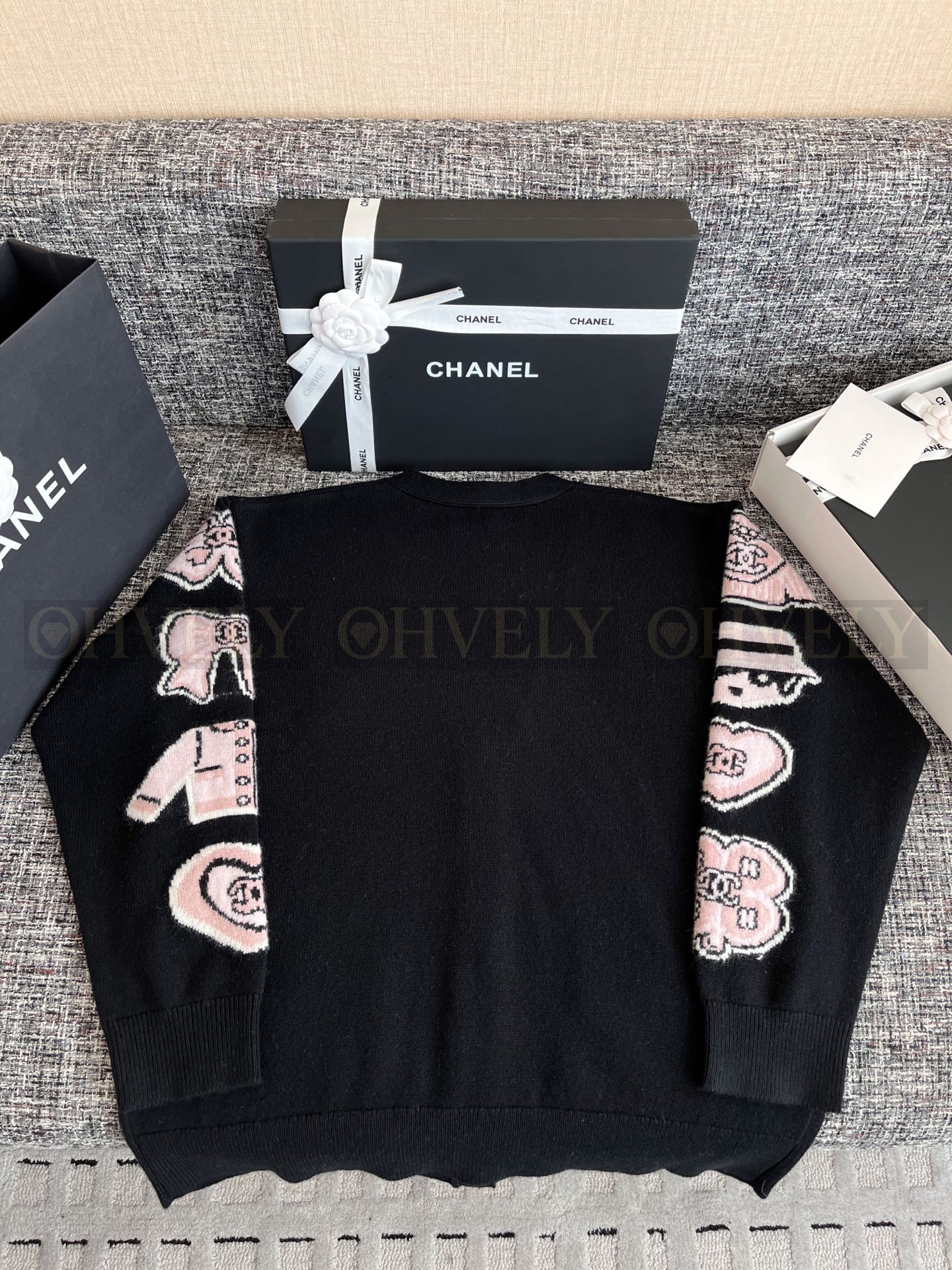 【 ZP 】CHANEL 2025 F/W 니트 가디건 (매장가 798만원) 상품 썸네일