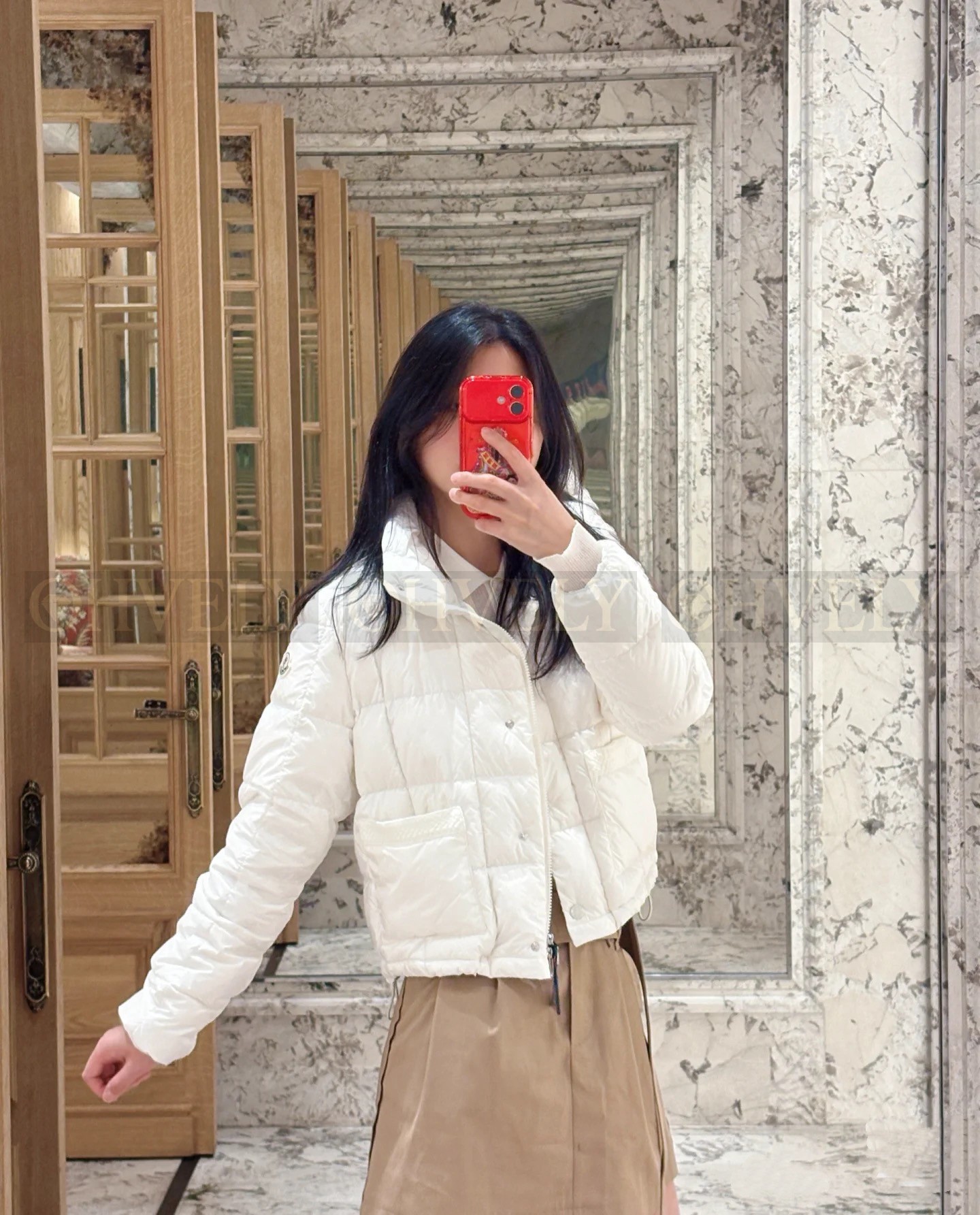 【 ZP 】Moncler 2025 패딩 (매장가 265만원) 상품 썸네일