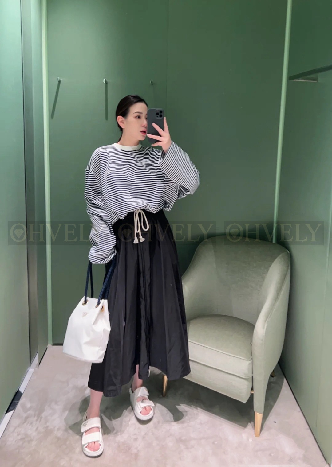 【 ZP 】Prada 2025 스프라이트 긴팔 (매장가 158만원) 상품 썸네일