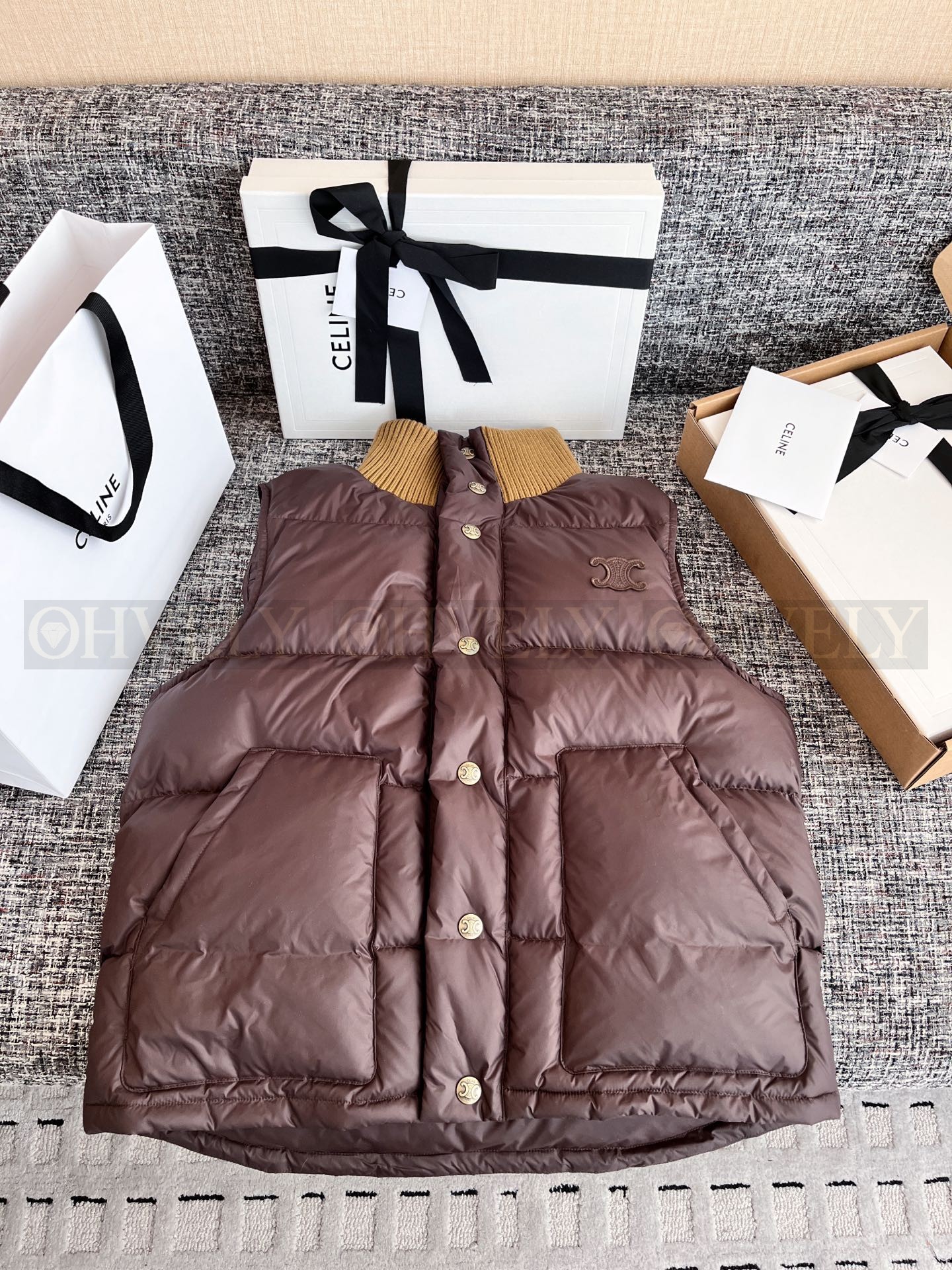 【 ZP 】Celine 2025 베스트 패딩 (매장가 390만원) 상품 썸네일
