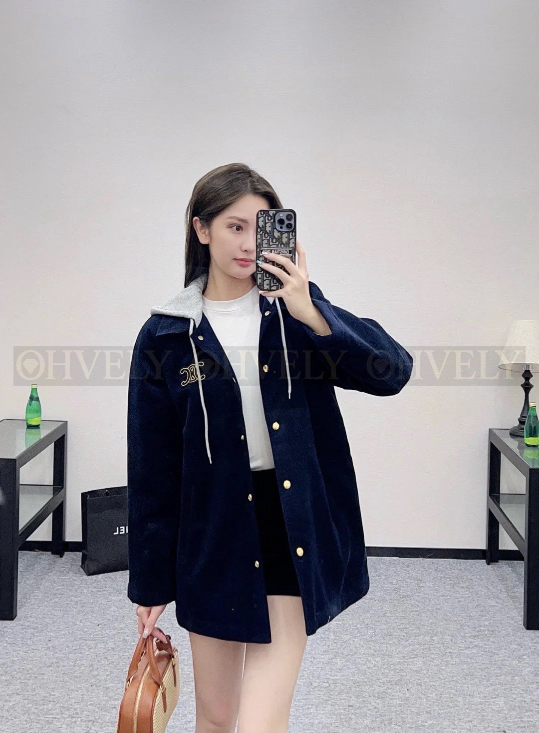 【 ZP 】Celine 2025 후드 코트 자켓 (매장가 440만원) 상품 썸네일