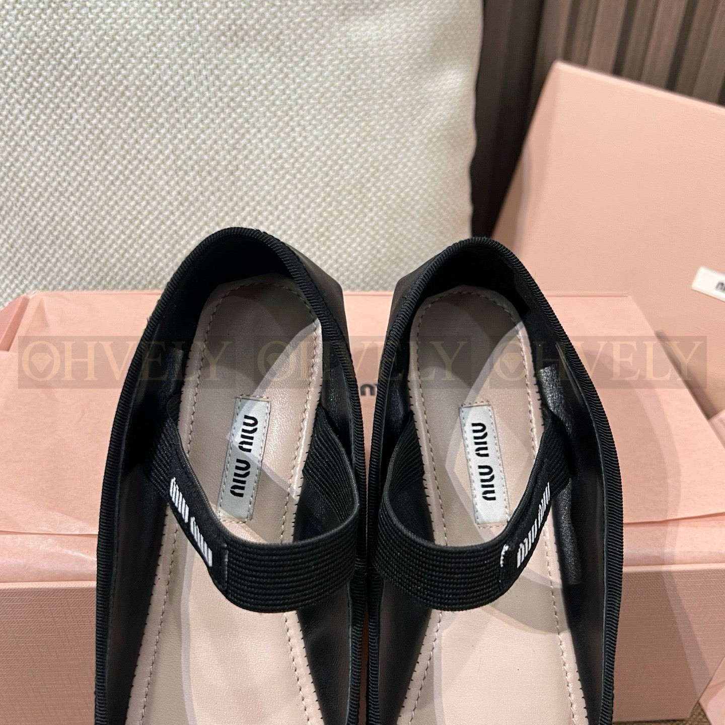 미우미우 로고 메리제인 발레리나 슈즈 상품 썸네일