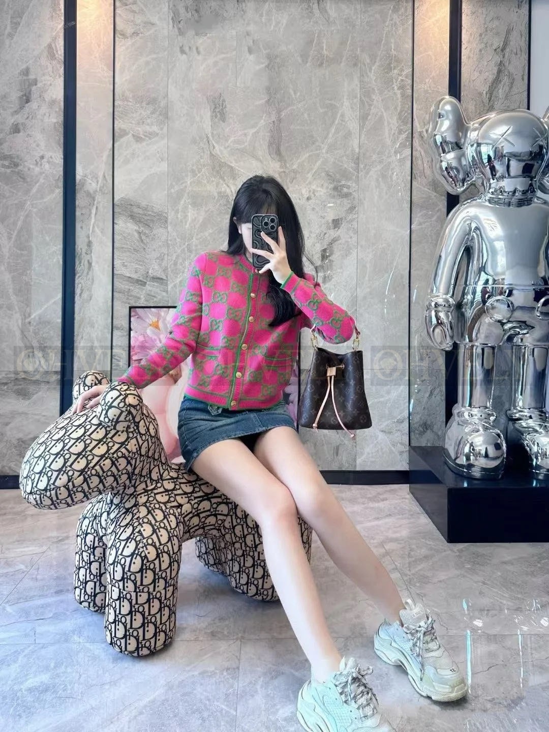 【 ZP 】Gucci 2025 모직 가디건 (매장가 304만원) 상품 썸네일