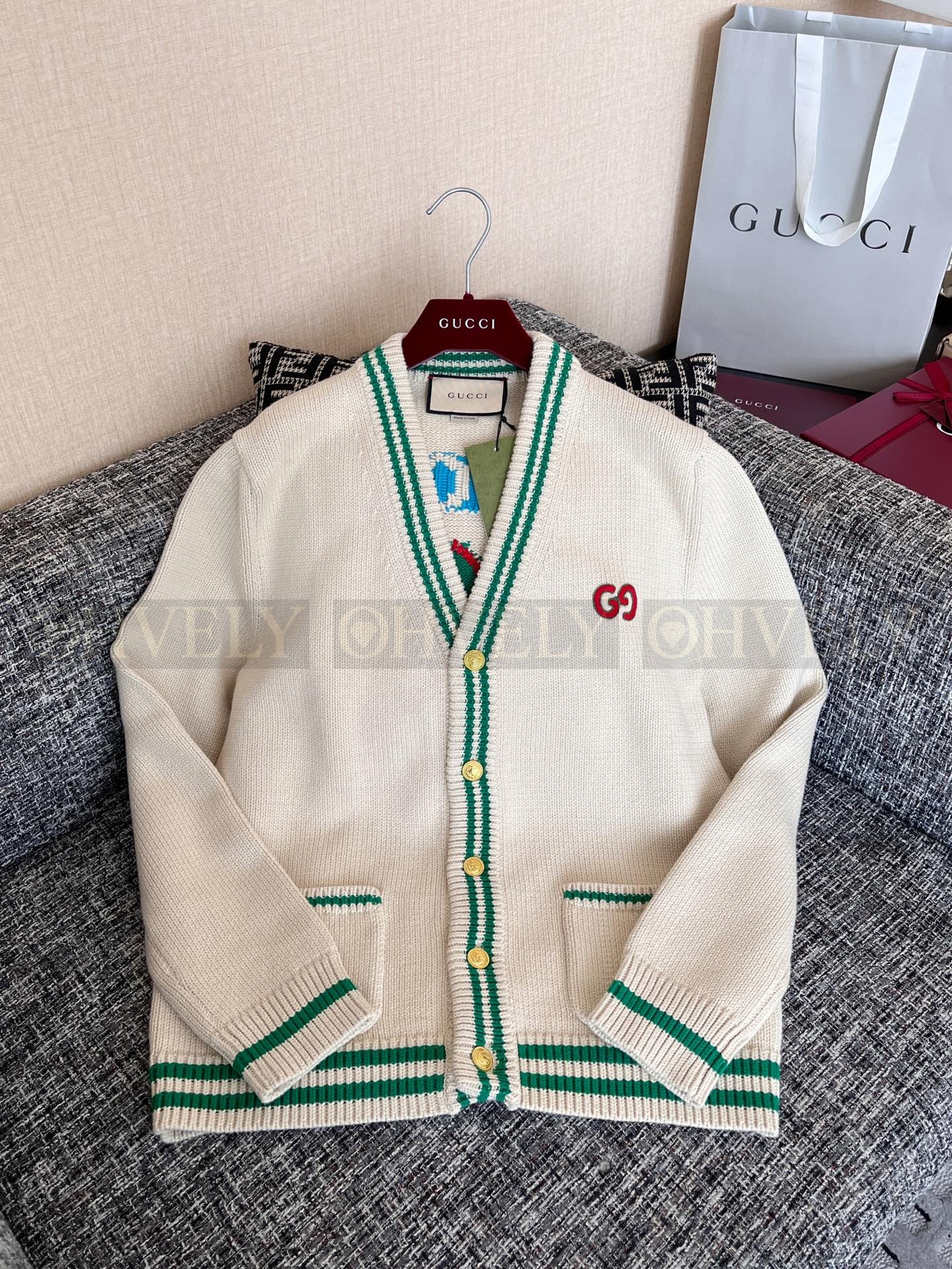 【 ZP 】Gucci 2025 가디건 (매장가 338만원) 상품 썸네일