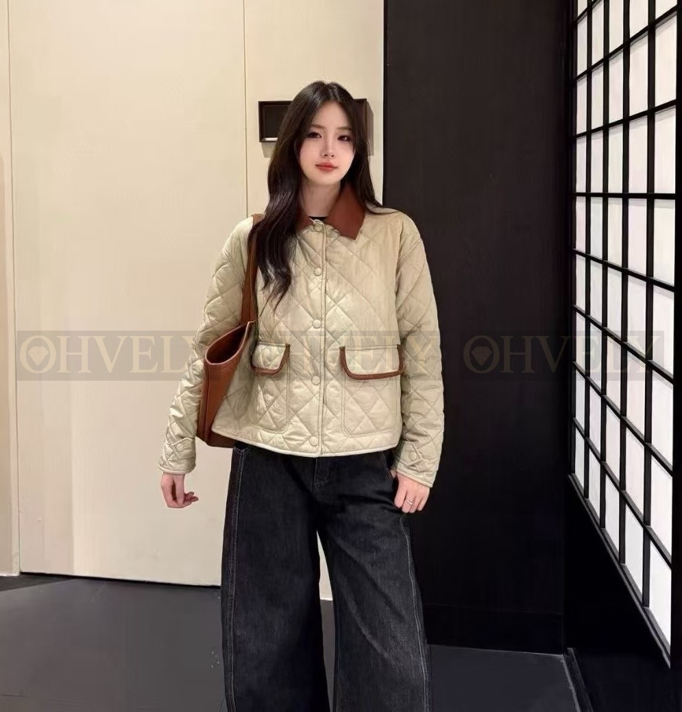 【 ZP 】MiuMiu 2025 패딩 점퍼 (매장가 640만원) 상품 썸네일