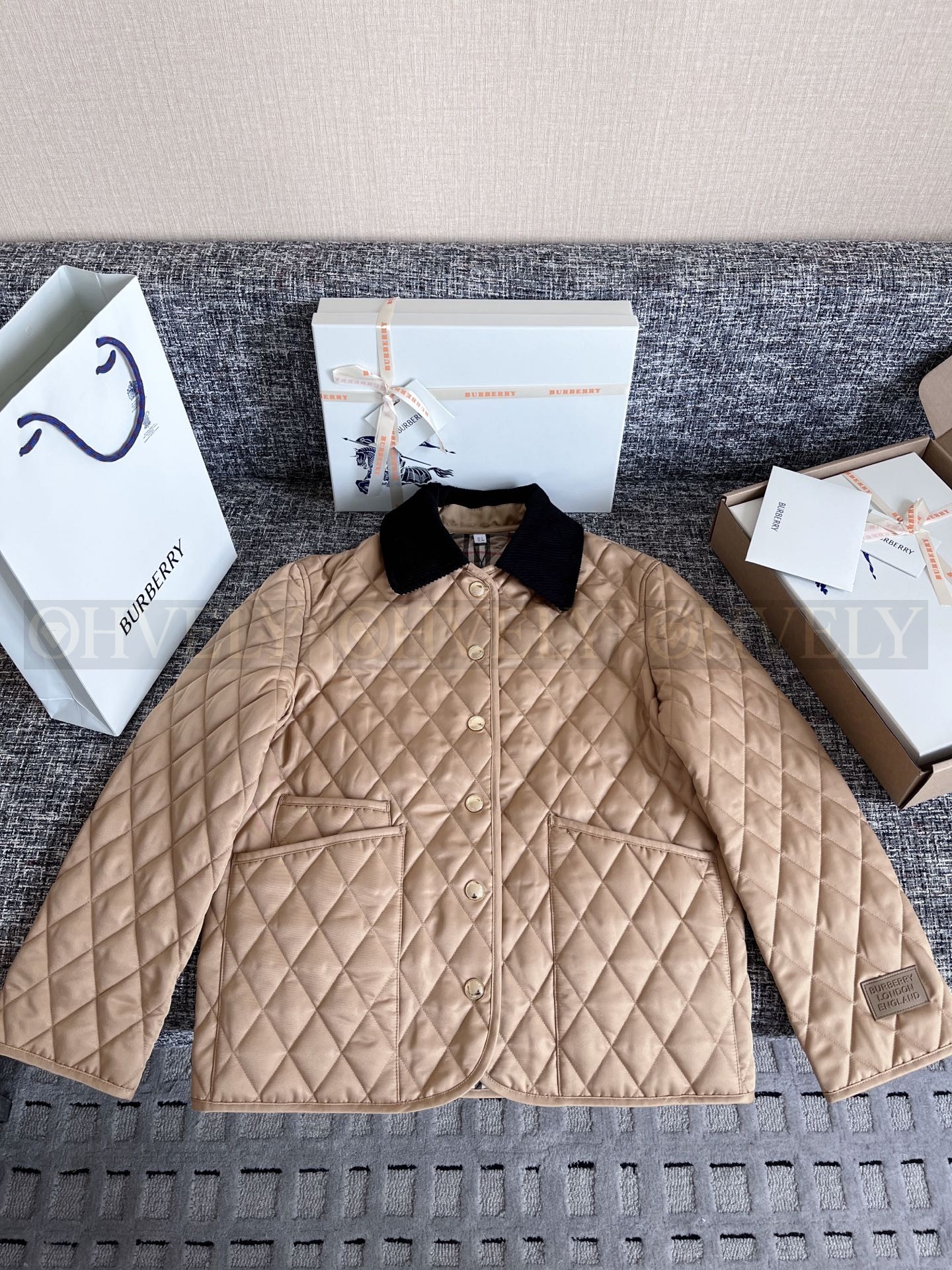 【 ZP 】Burberry 2025 코트 (매장가 217만원) 상품 썸네일