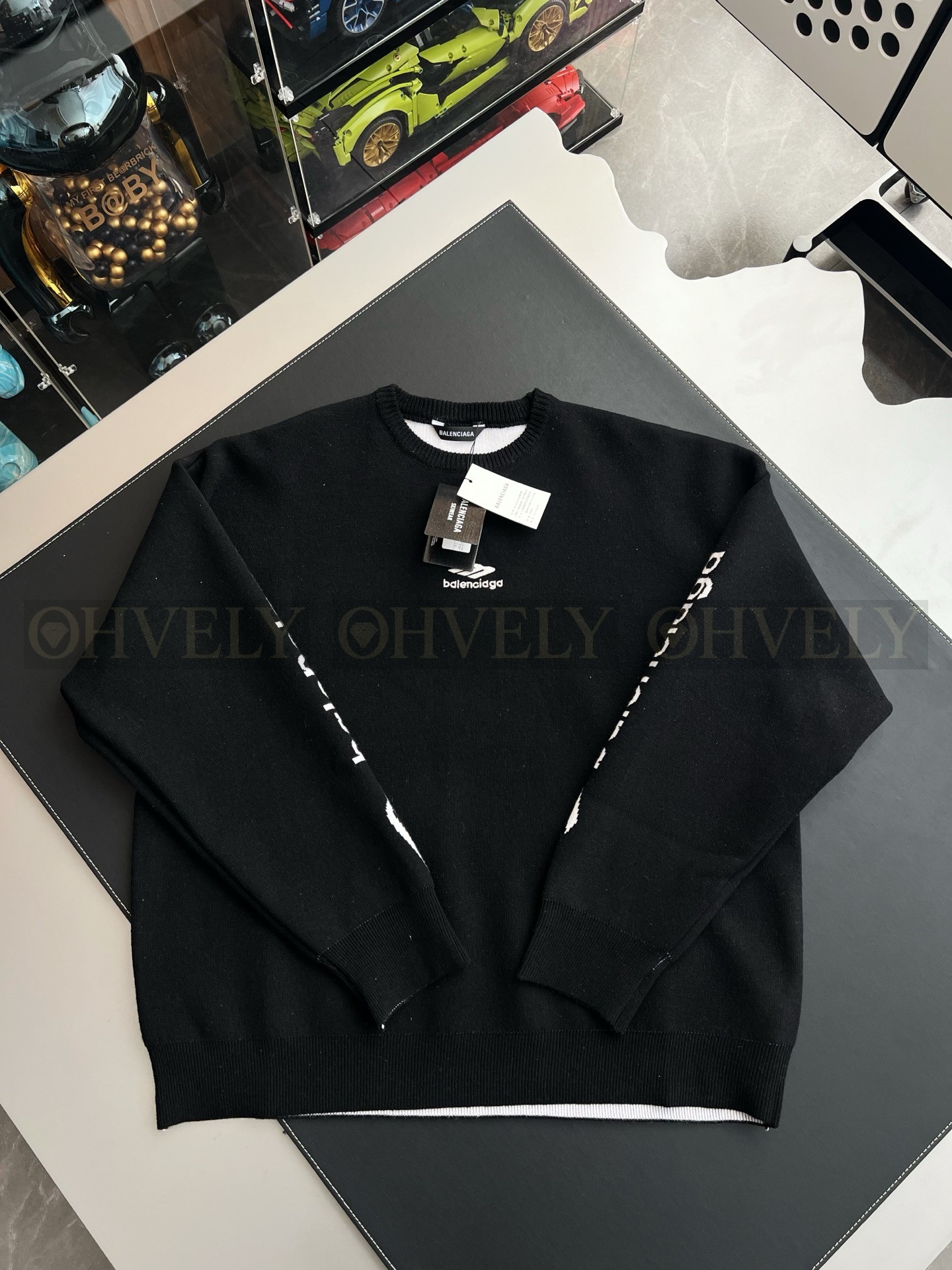 【 ZP 】BALENCIAGA 맨투맨 블랙 (매장가 288만원) 상품 썸네일