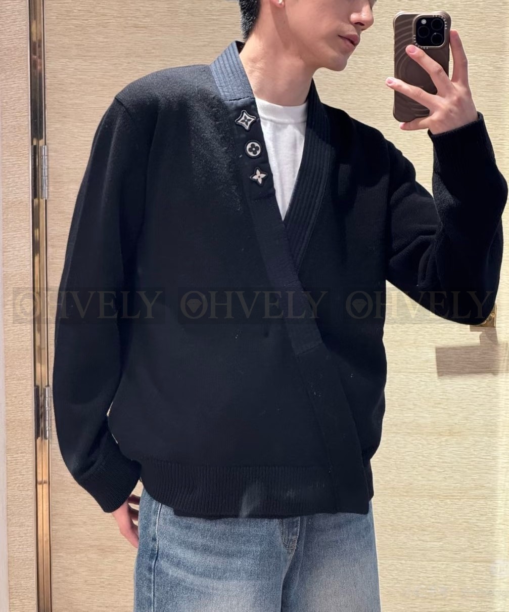 【 ZP 】LOUIS VUITTON 아우터 블랙 (매장가 352만원) 상품 썸네일