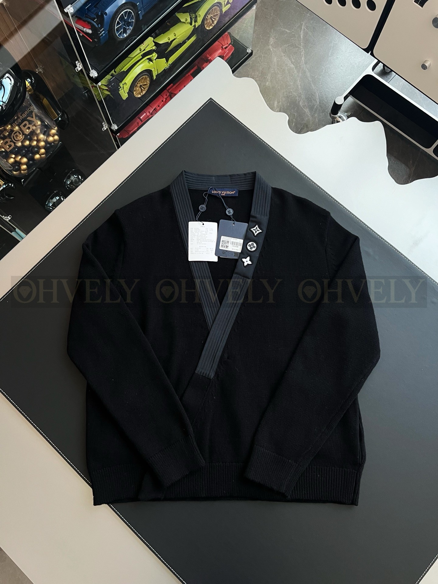 【 ZP 】LOUIS VUITTON 아우터 블랙 (매장가 352만원) 상품 썸네일