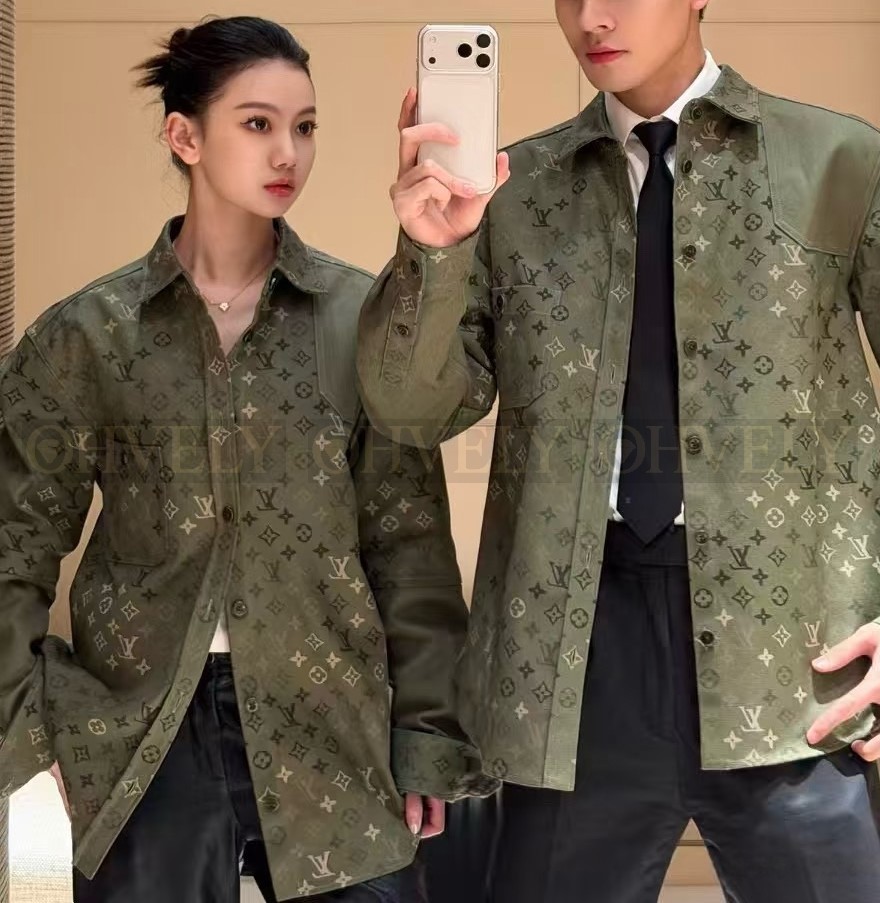 【 ZP 】LOUIS VUITTON 셔츠 (매장가 320만원) 상품 썸네일